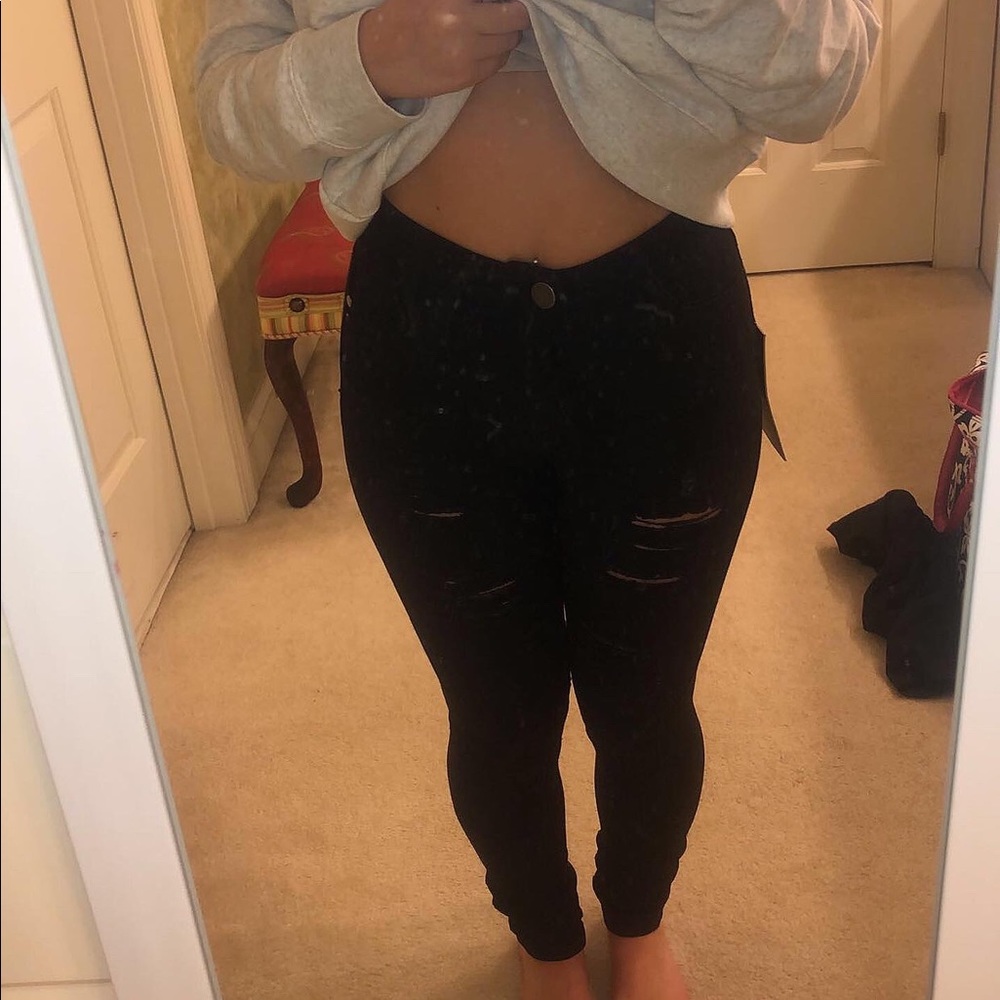 Black ripped fashion nova high waisted jeans